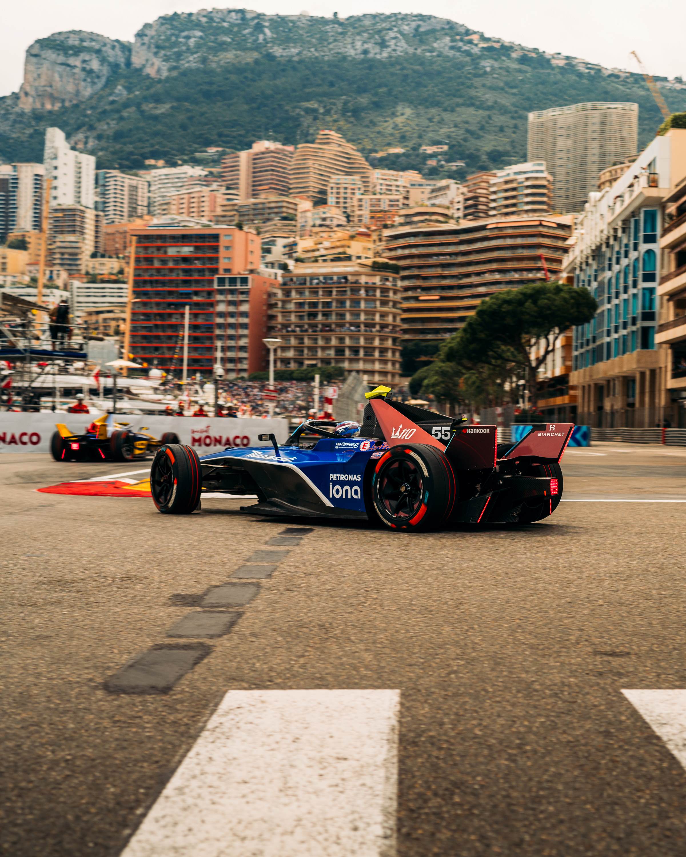 08_玛莎拉蒂MSG车队摩纳哥征程雨中收官