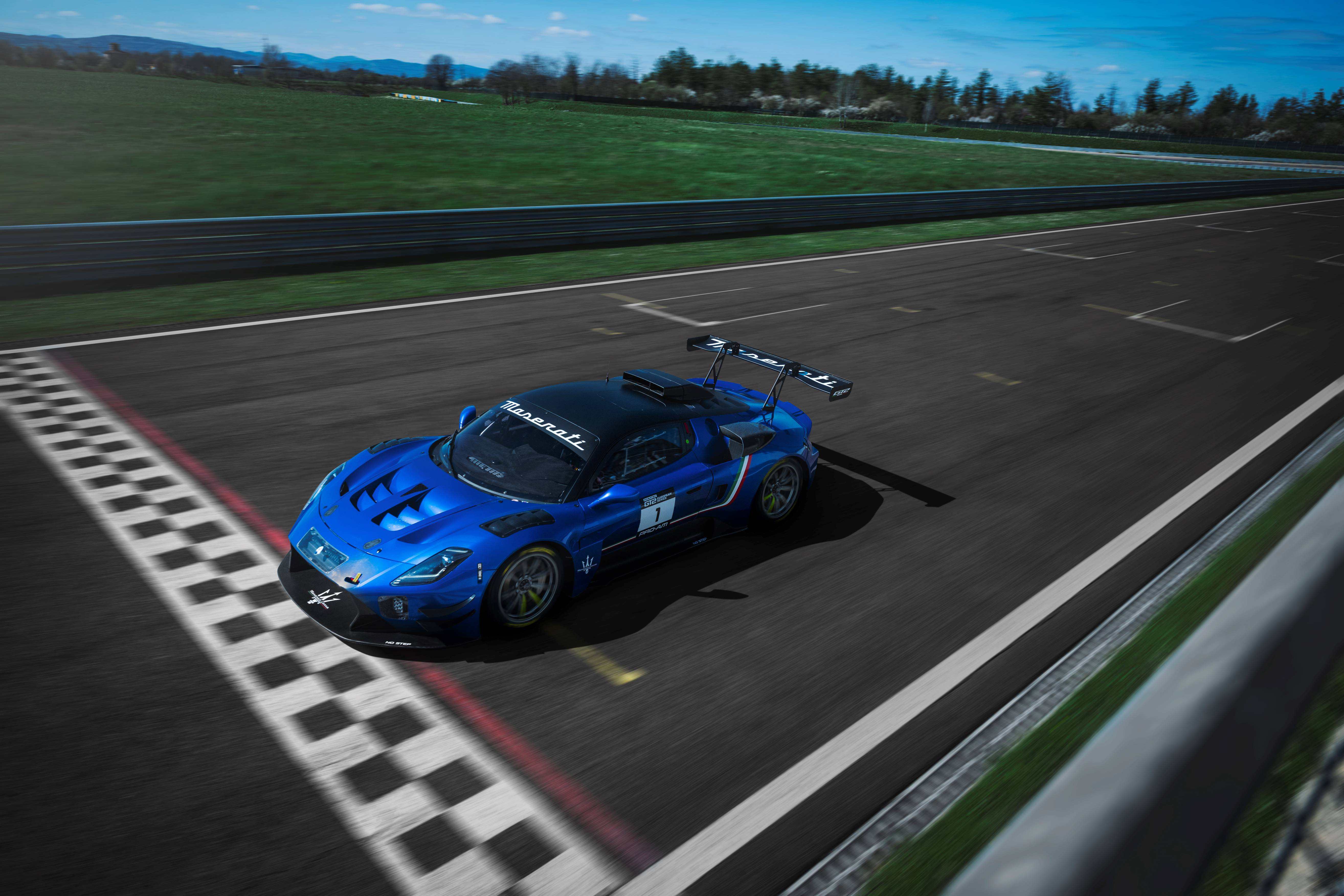 01_玛莎拉蒂GT2赛车出征全球20余项赛事