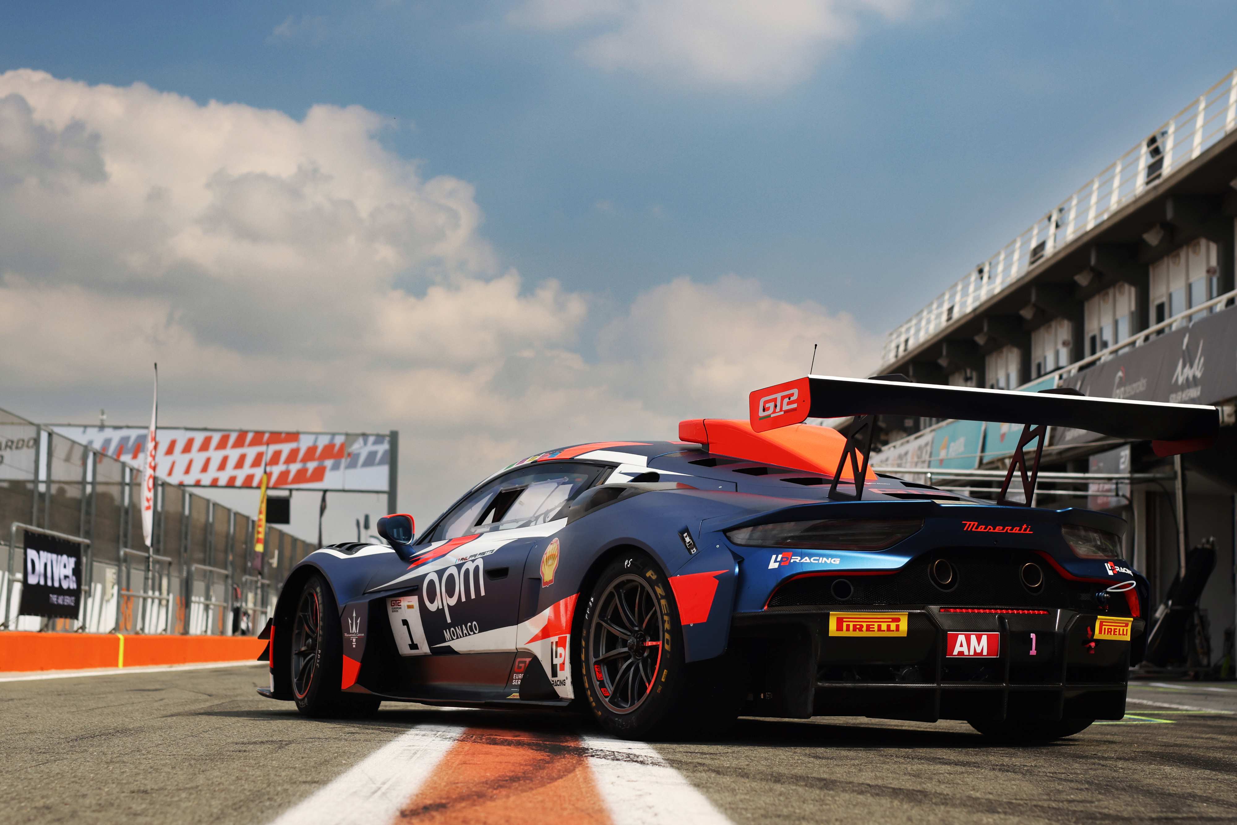 06_玛莎拉蒂闪耀GT2欧洲系列赛瓦伦西亚站，菲利普·普雷特加冕Am组别年度冠军